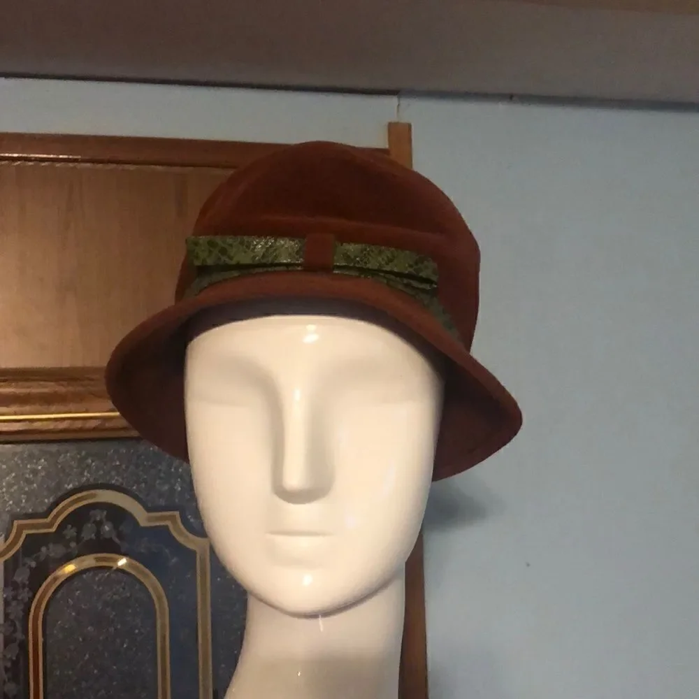 Vintage Peachbloom Velour Hat